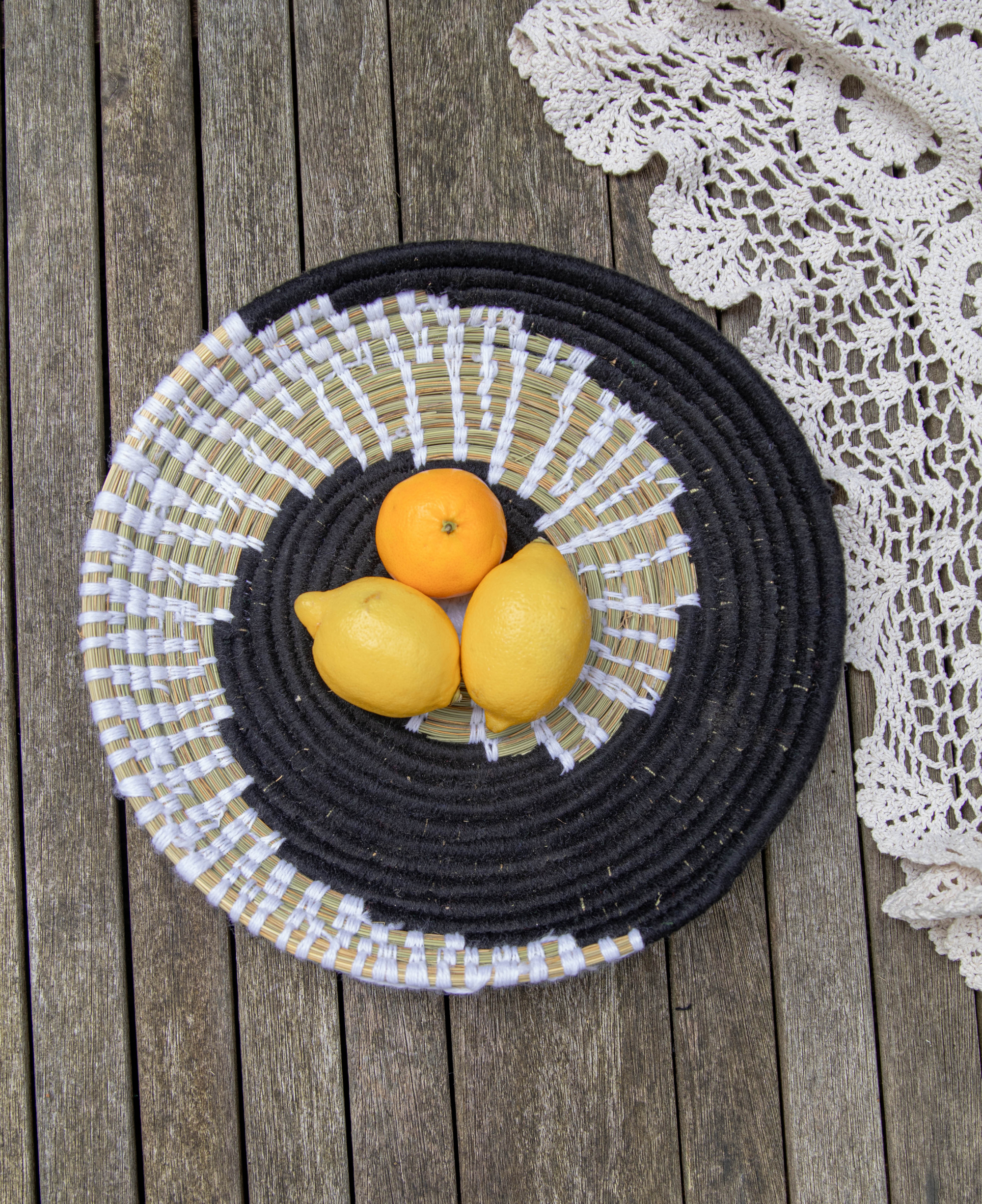 Moroccan Wool Plate - 010