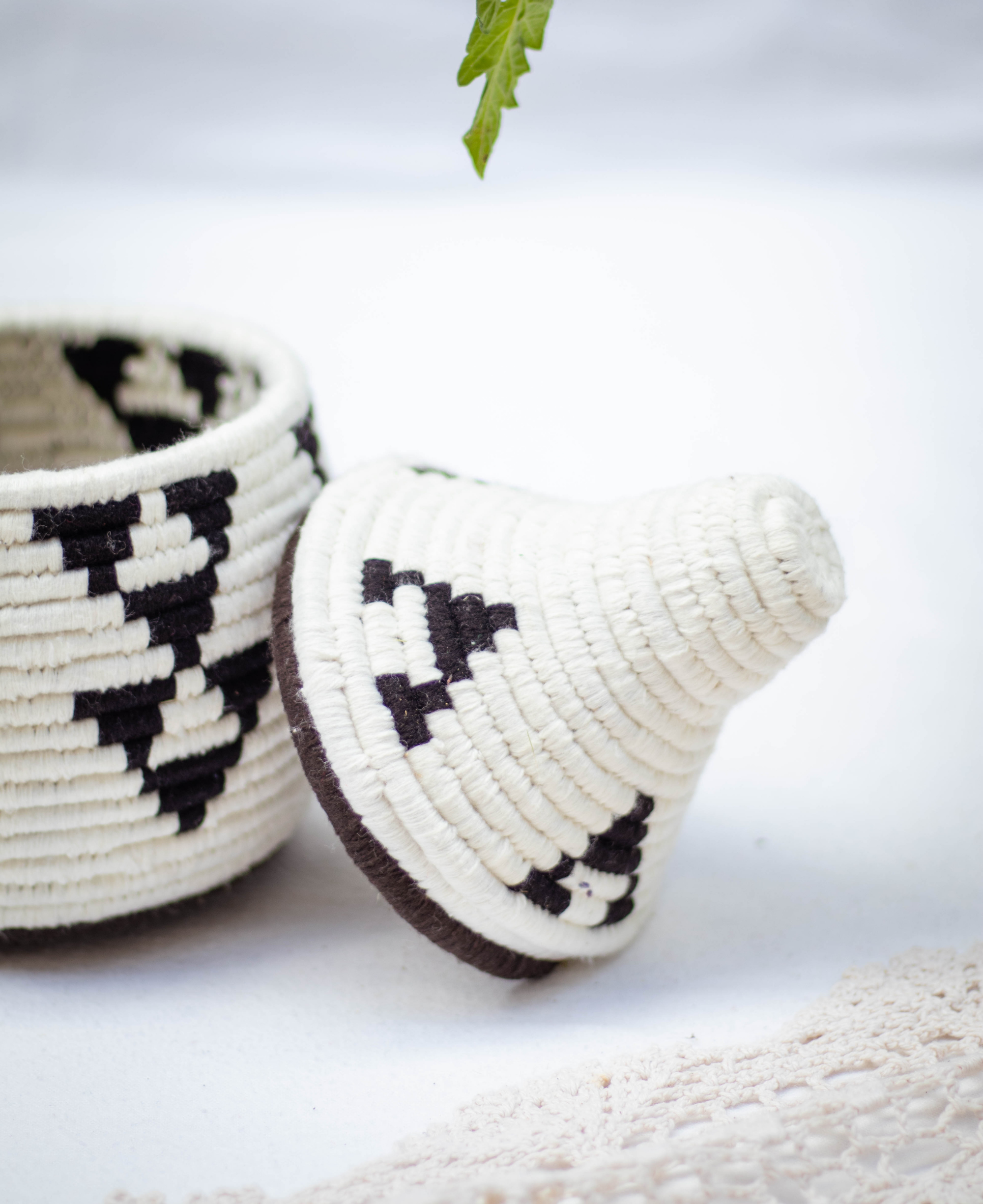 Hand-Woven Moroccan Wool Pot - 021