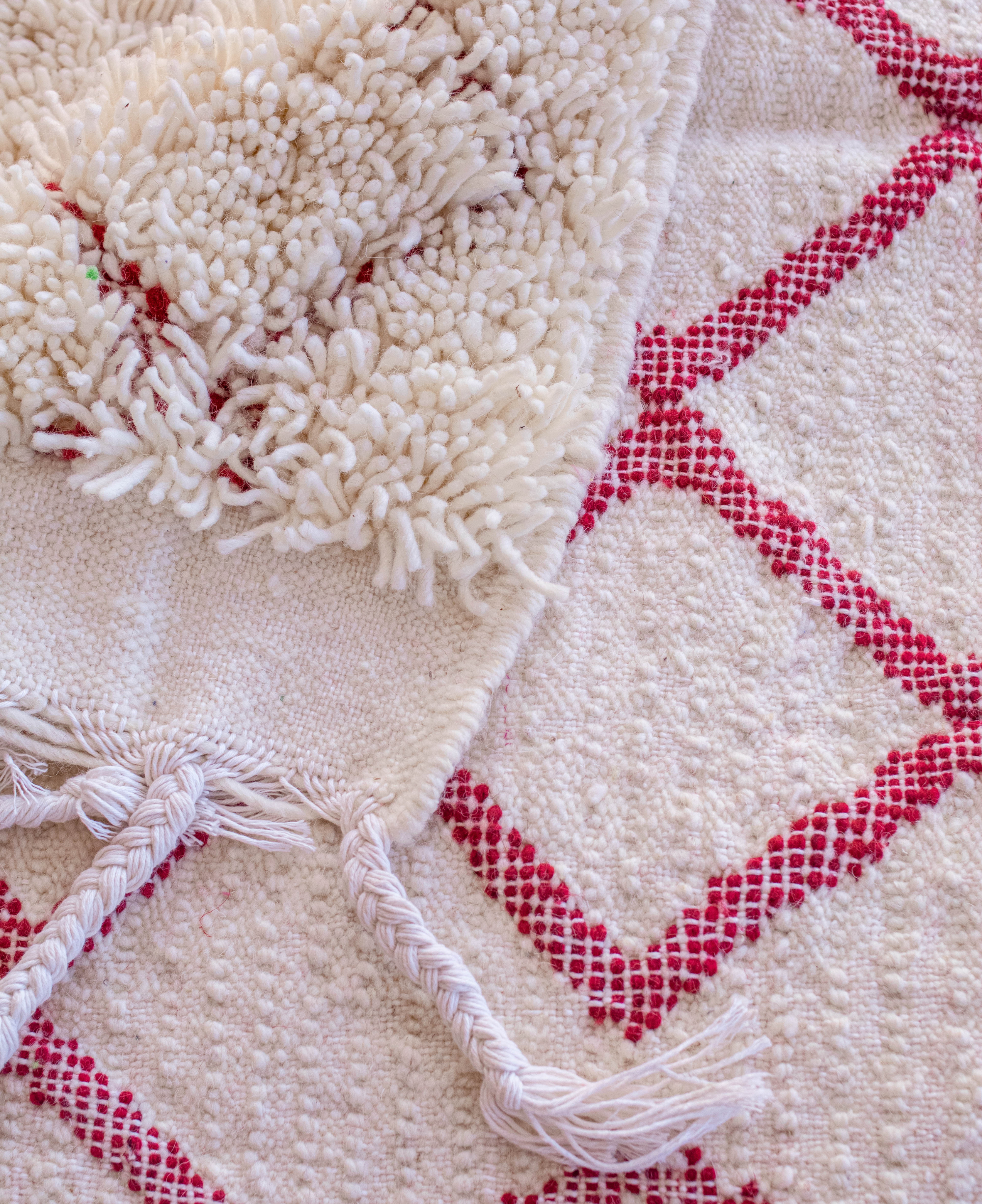 Moroccan Berber Beni Ourain Rug