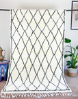 Moroccan Berber Beni Ourain Rug 205X122cm (Fiona)