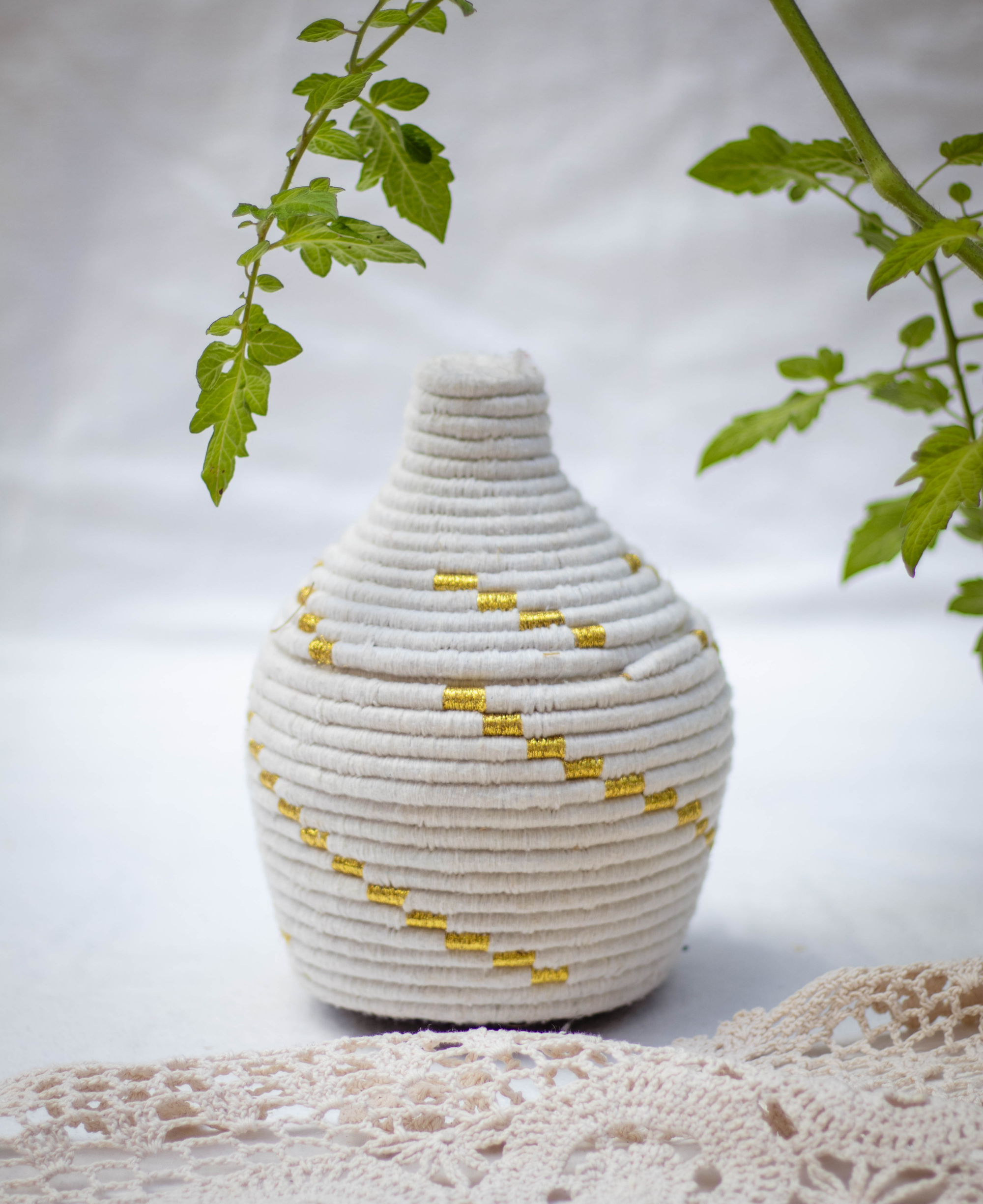 Hand-Woven Moroccan Wool Pot - 029