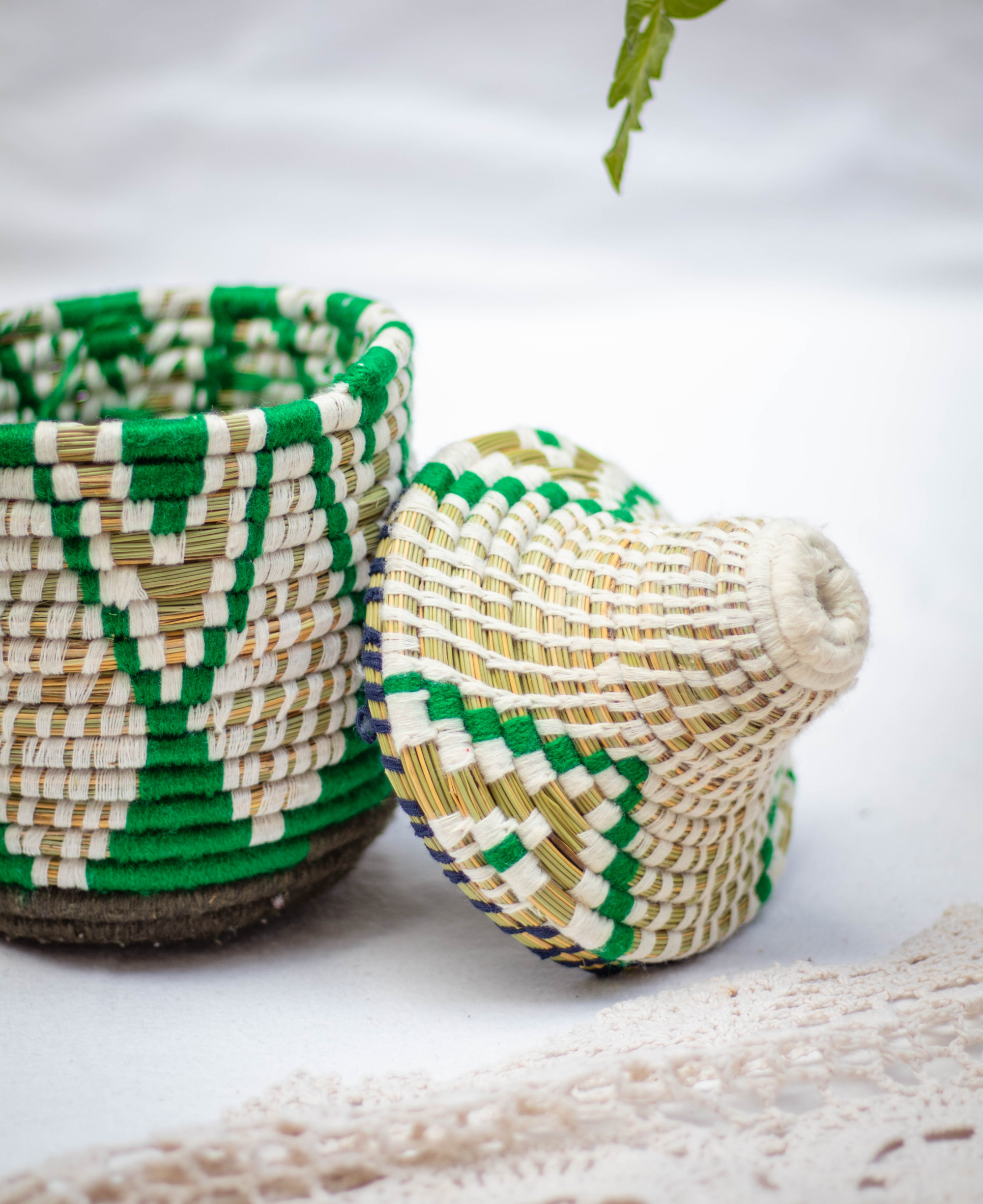 Hand -Woven Moroccan Wool Pot - 019