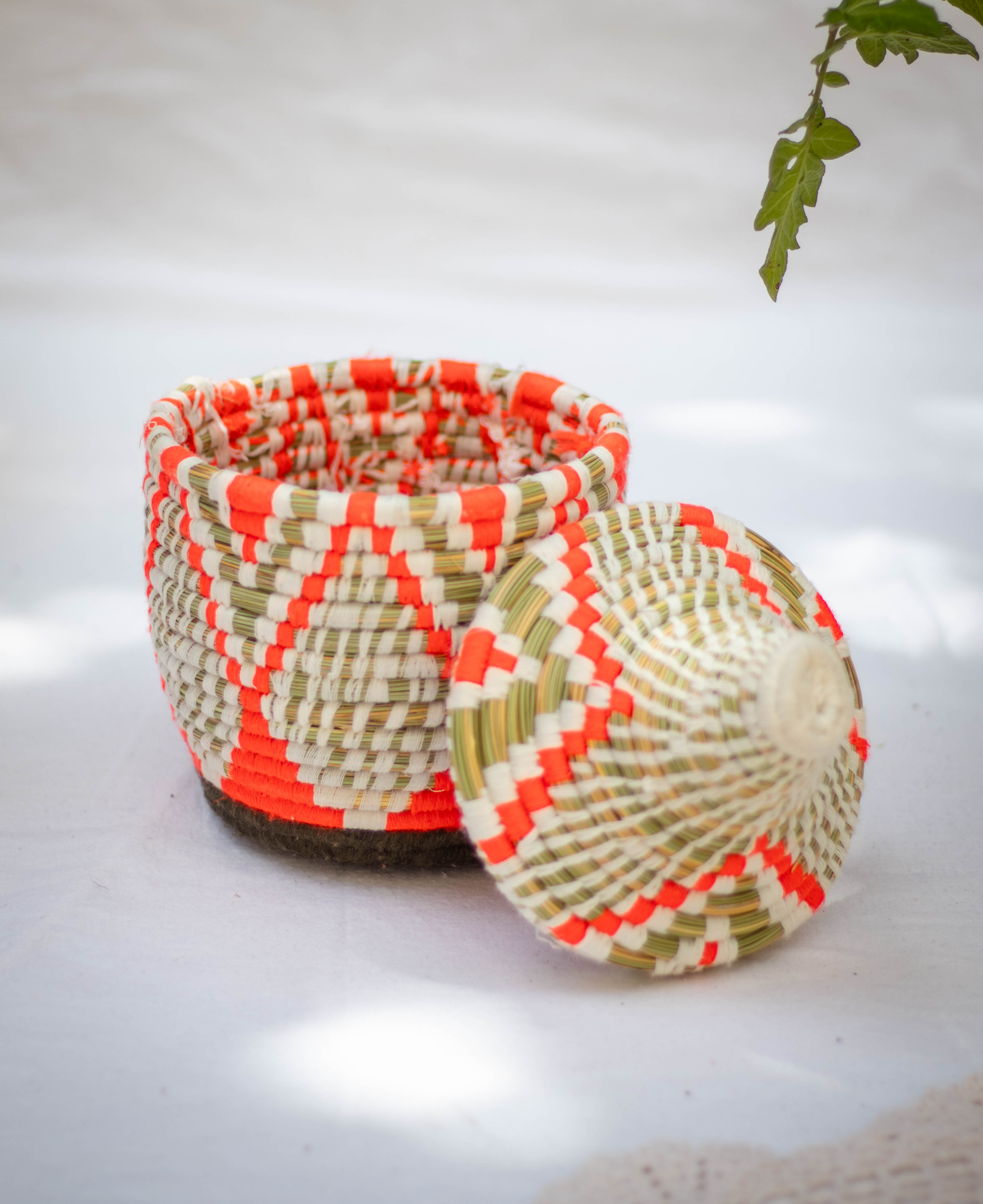 Hand-Woven Moroccan Wool Pot - 031