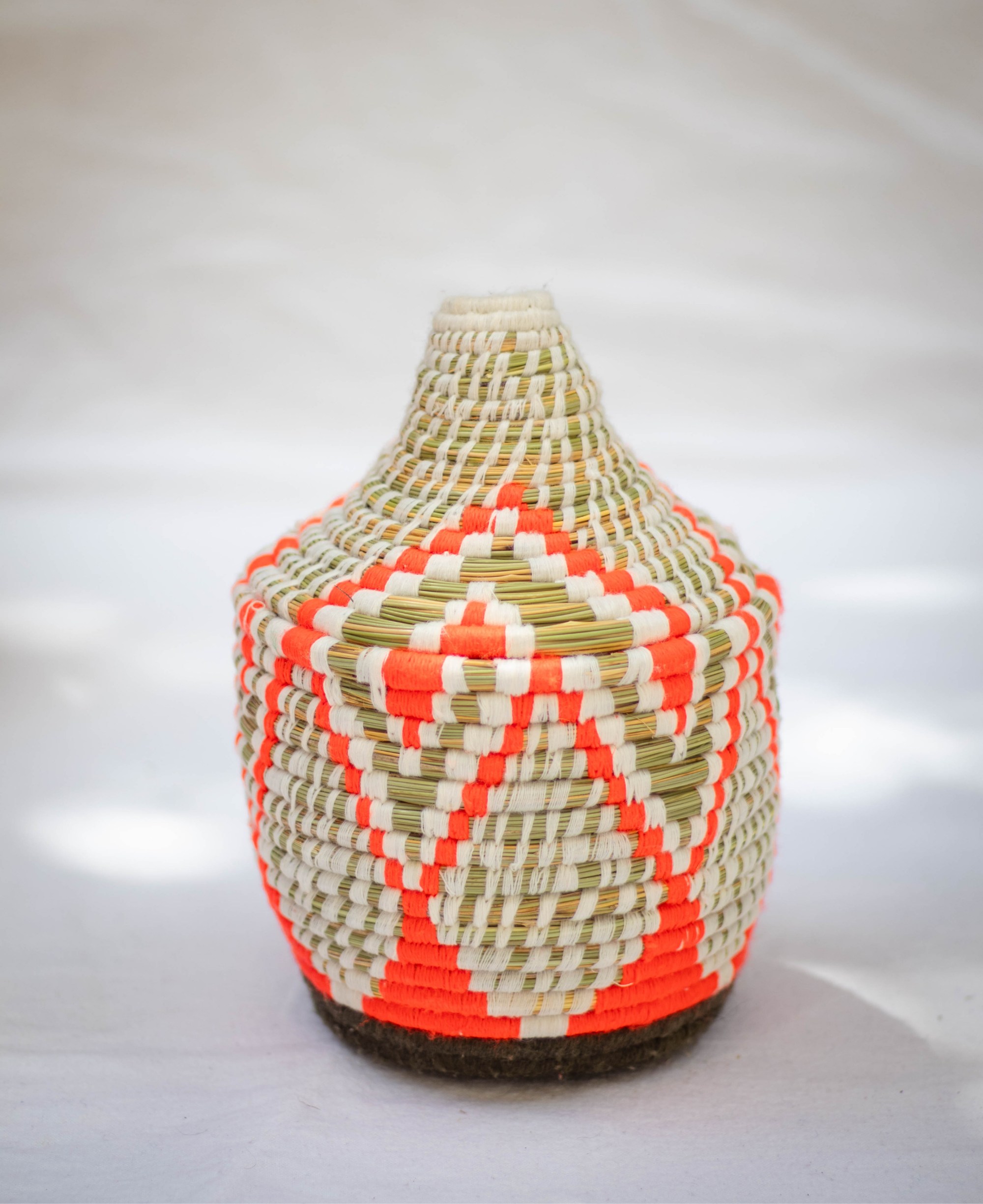 Hand-Woven Moroccan Wool Pot - 031