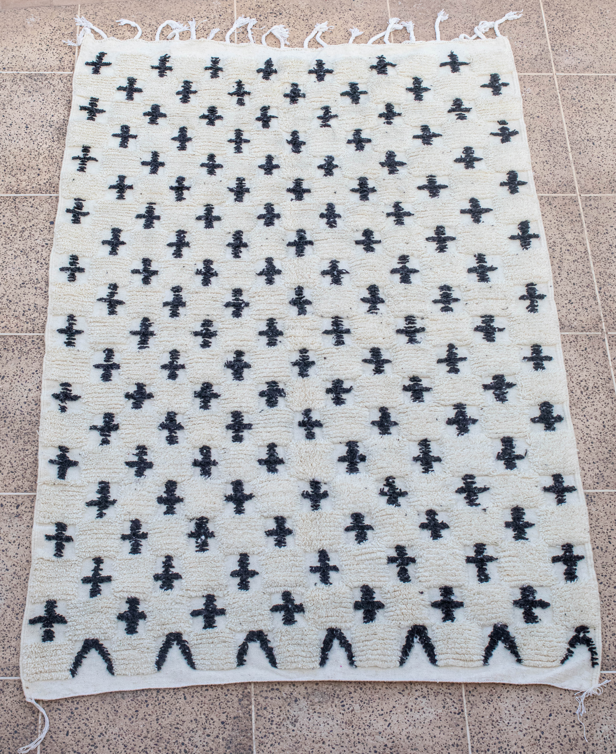 Moroccan Berber Beni Ourain Rug