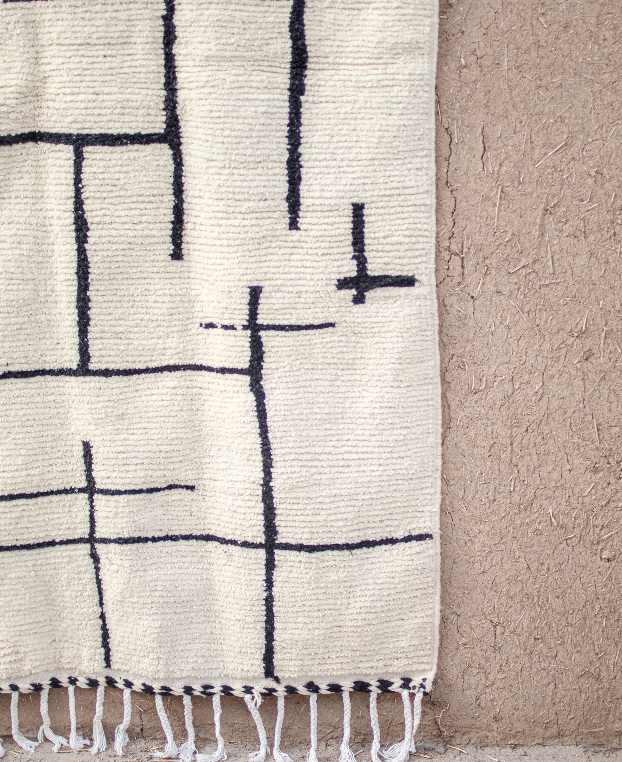 Moroccan Berber Beni Ourain Rug