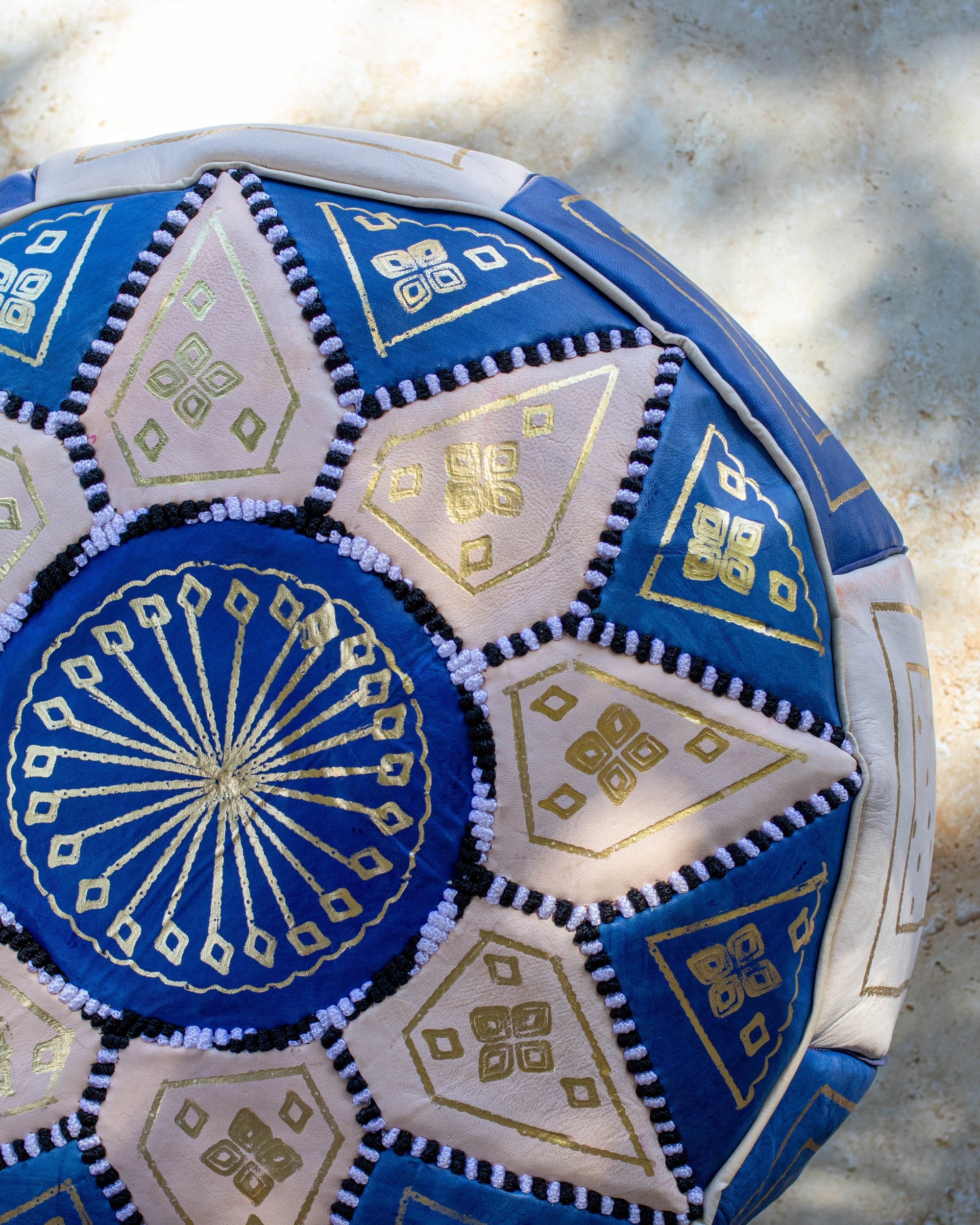 Blue and cream pouf concealed zip at base