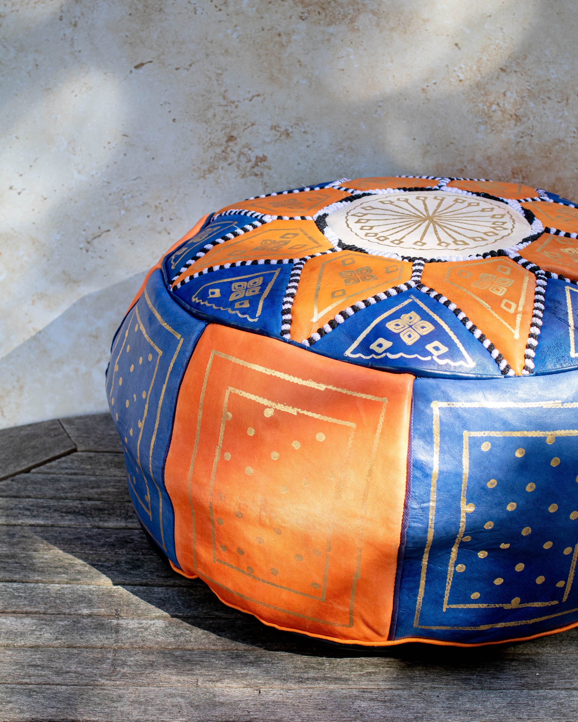 Filling guide how to stuff your Moroccan leather pouf
