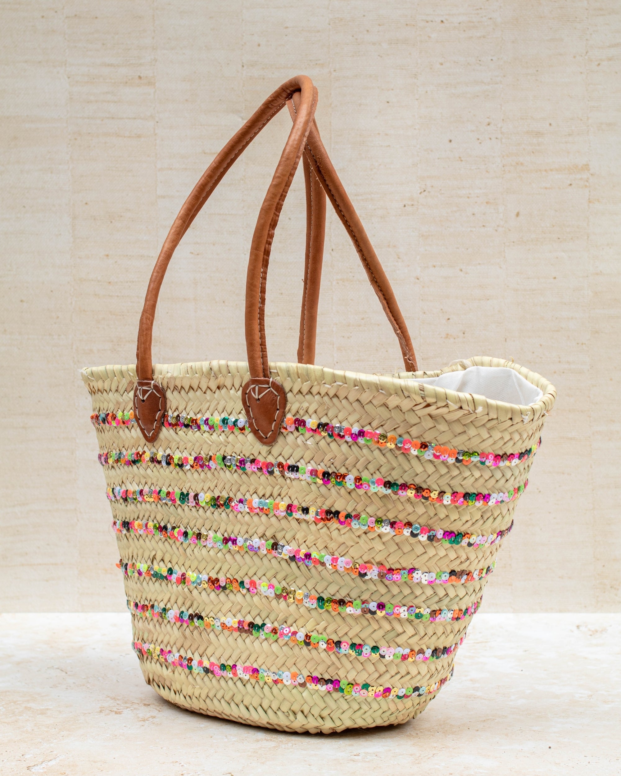 French market basket – multicoloured embroidery, front view