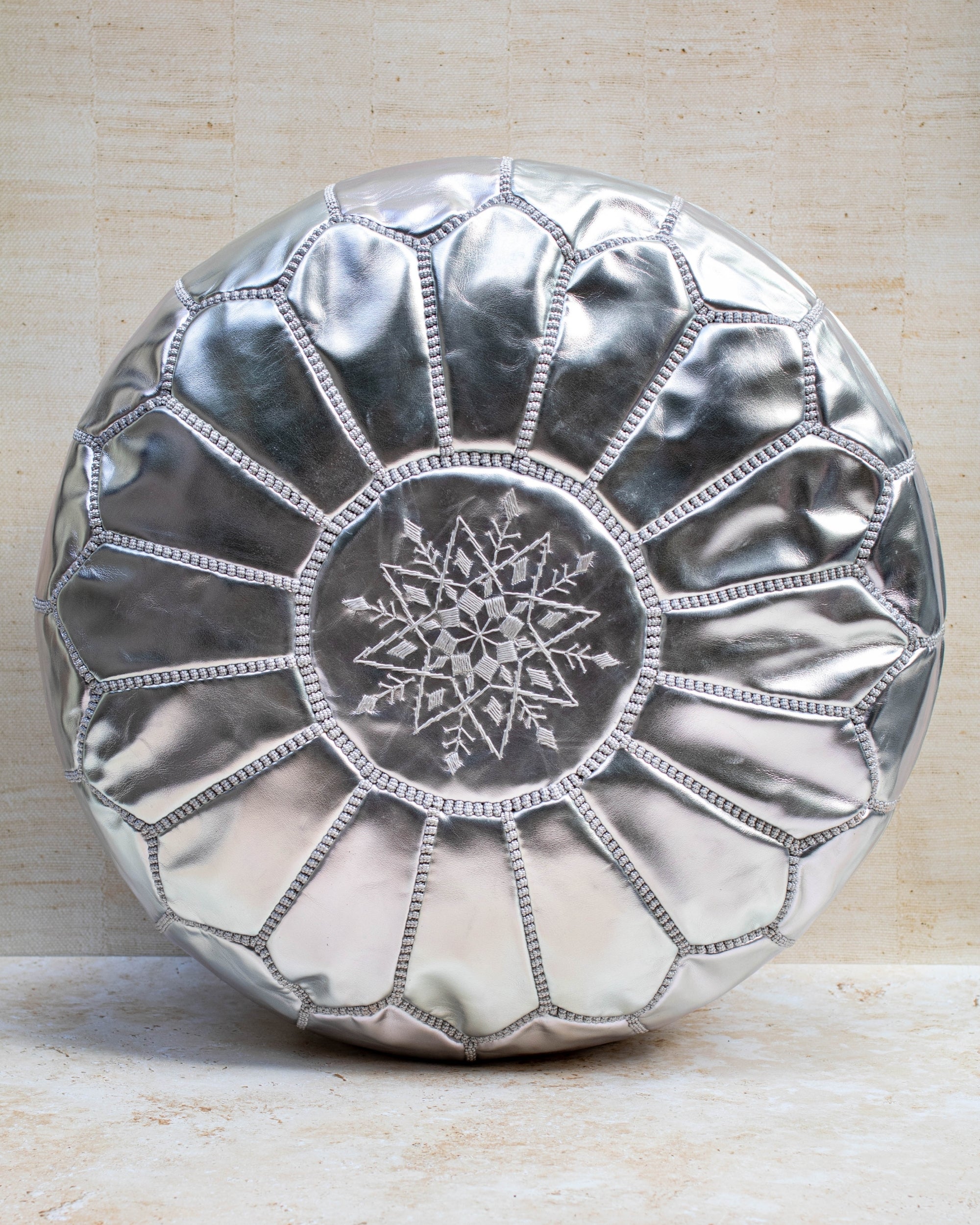 Moroccan faux leather pouf – silver, front view