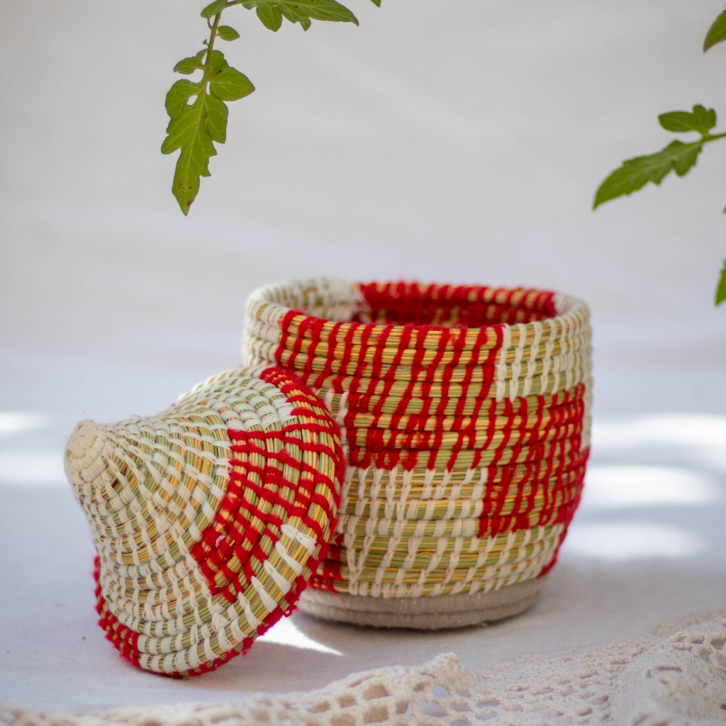 Hand-Woven Moroccan Wool Pot - 034