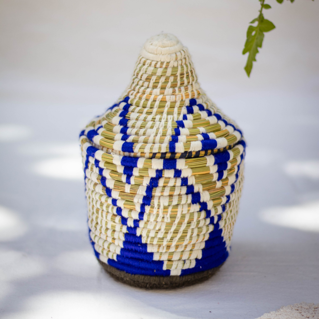 Hand-Woven Moroccan Wool Pot - 0345