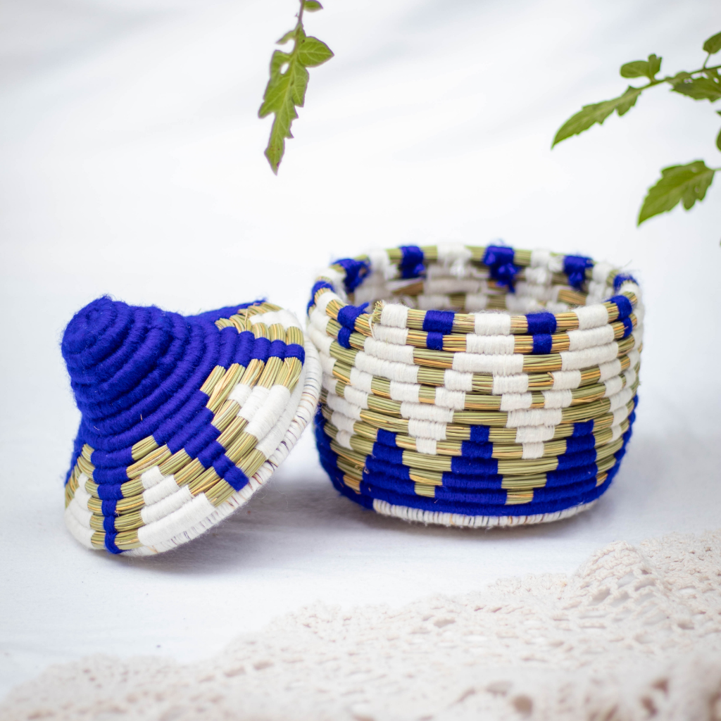 Hand-Woven Moroccan Wool Pot - 036