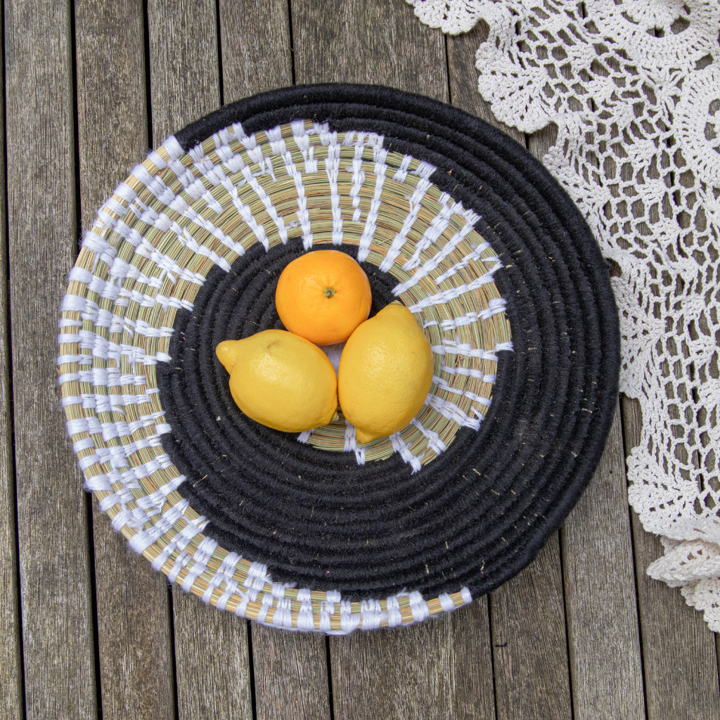 Moroccan Wool Plate - 010