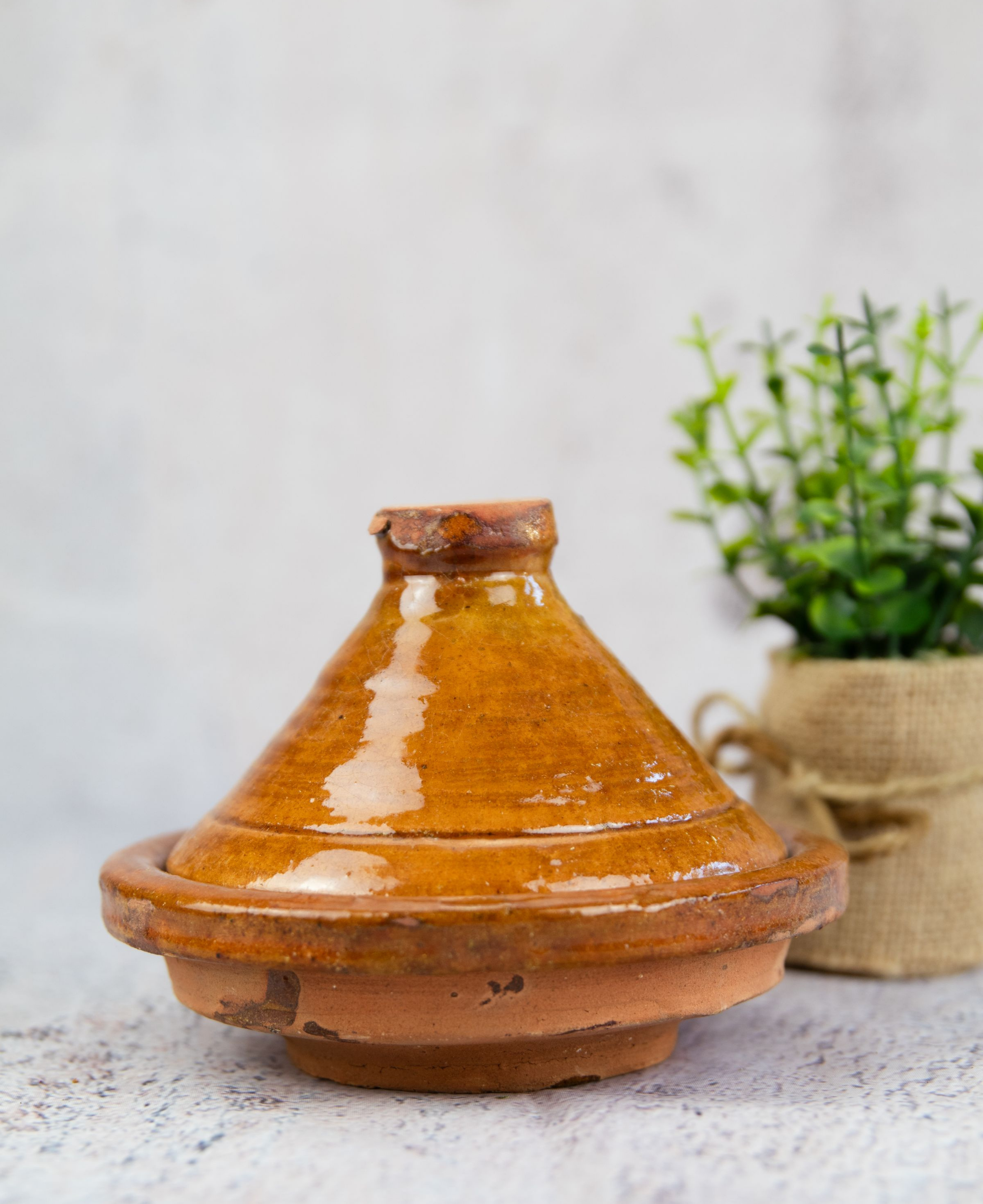 Moroccan Glazed Pottery Small Tagine: Handmade Clay Tajine for Stylish Serving and Ornamental Charm