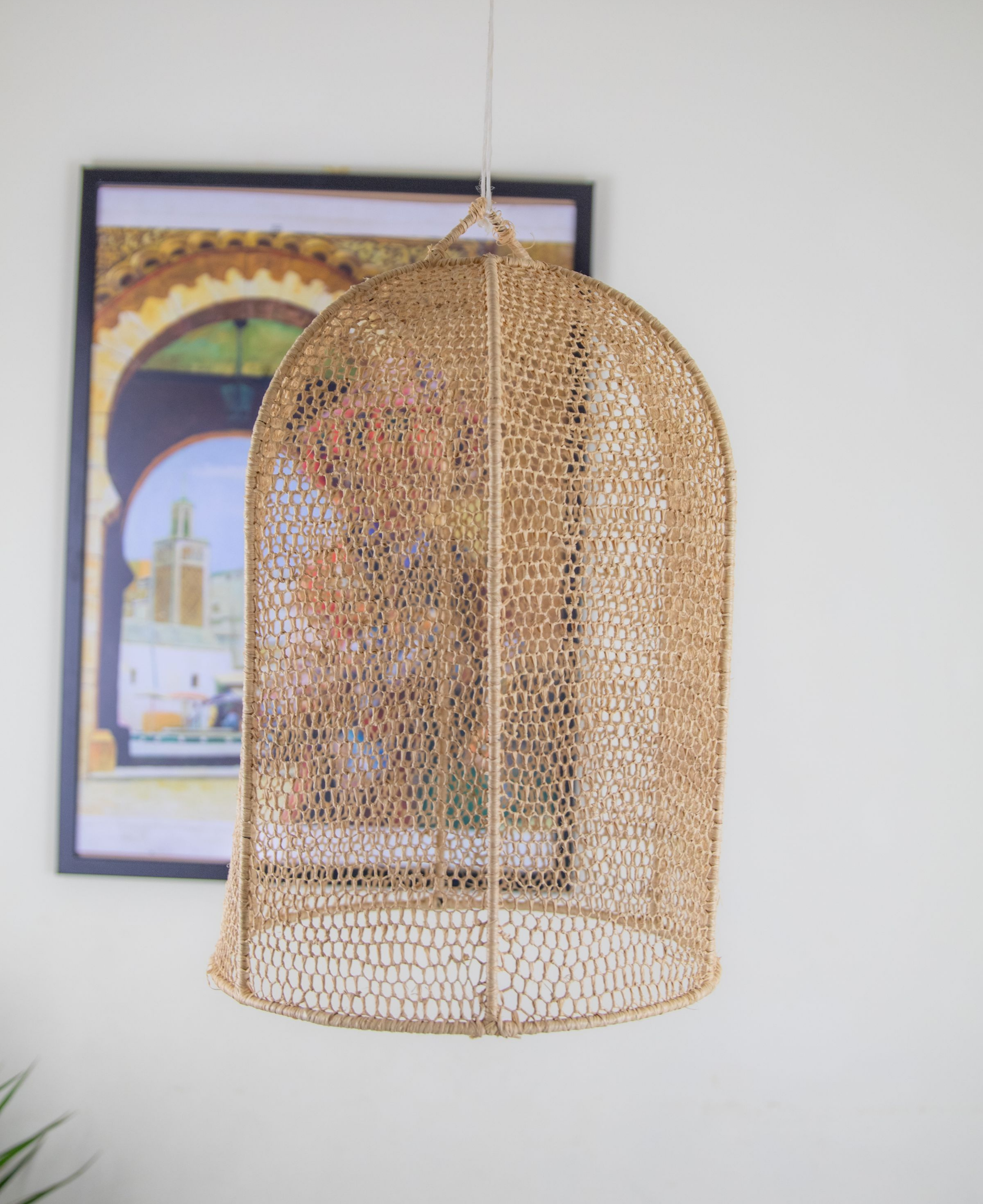 Boho Chic Raffia Pendant Lamp - Stylish Ceiling Light and Lampshade for a Unique Look