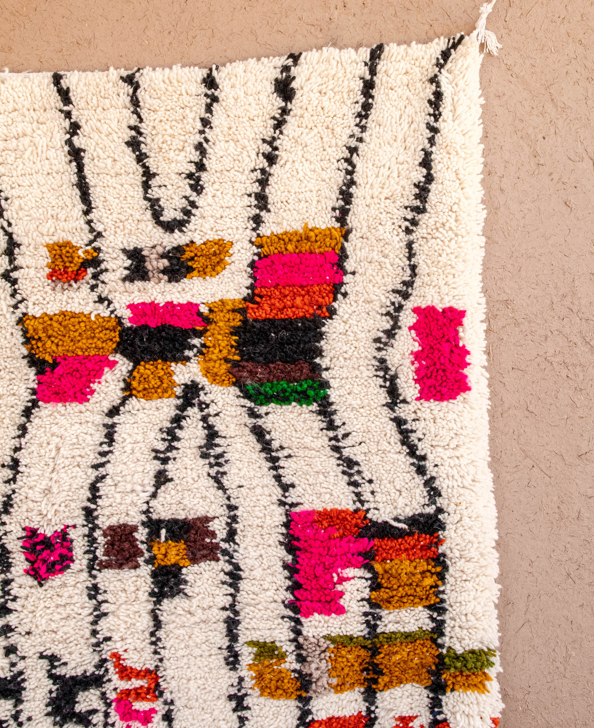 Moroccan Berber Beni Ourain Rug 