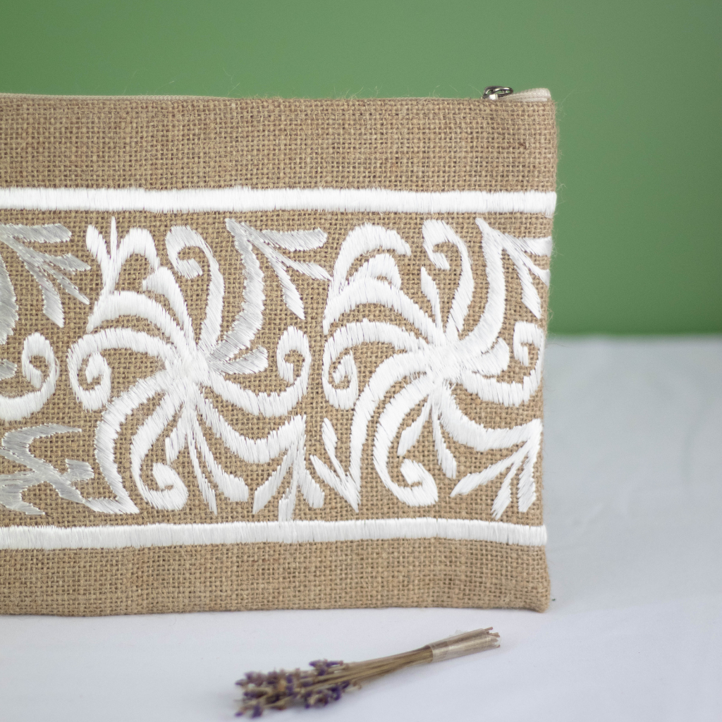 Moroccan Hand-Embroidered Hessian Clutch, White