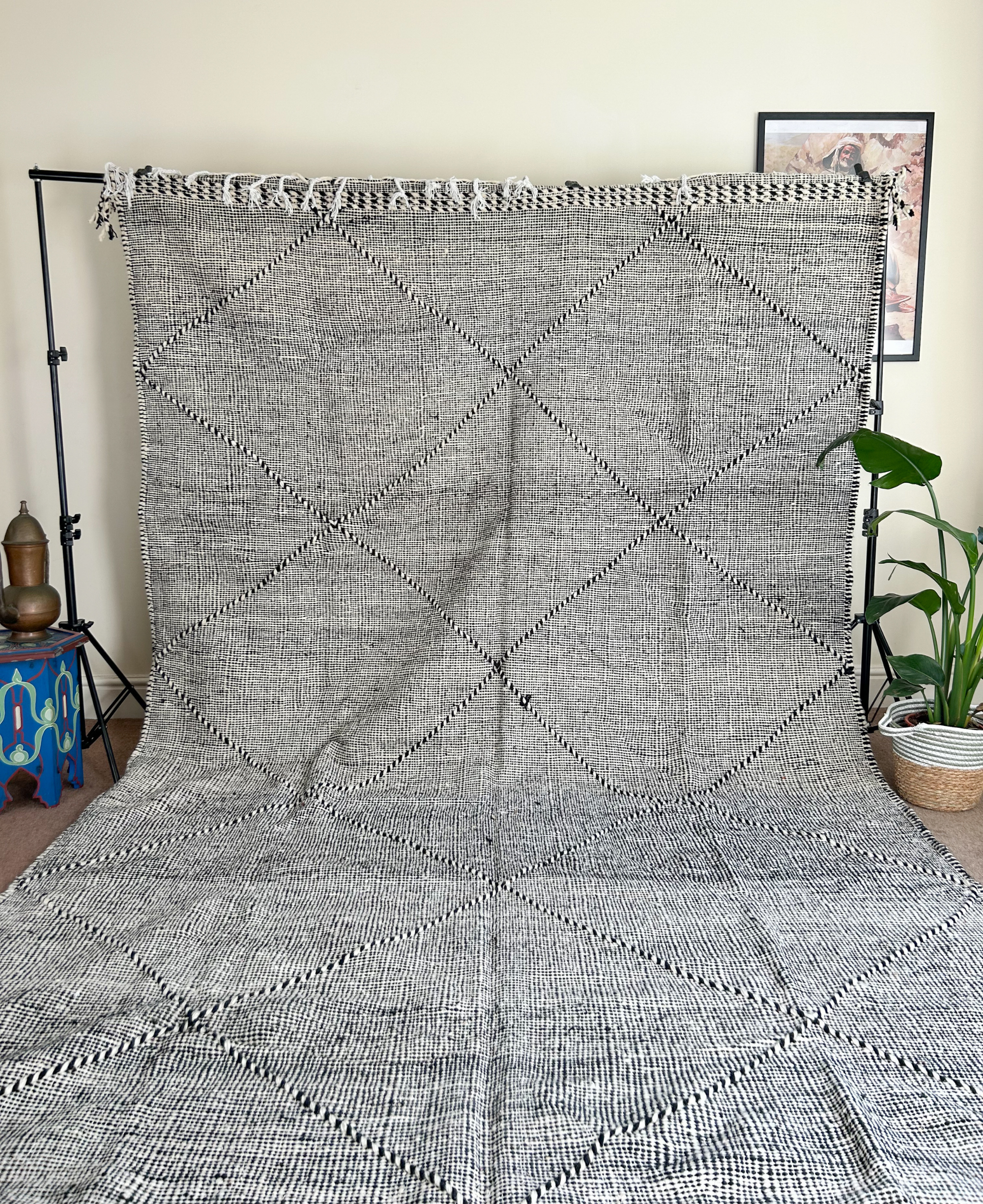 Moroccan Berber Hanbel Kilim Rug 317x196cm (Anir)