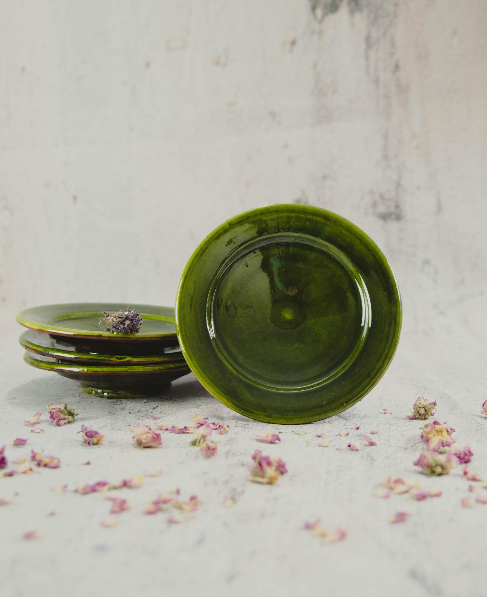 Moroccan Vintage Tamegroute Green Side Plate: Handmade Ceramic Dinnerware for Stylish and Sustainable Dining 