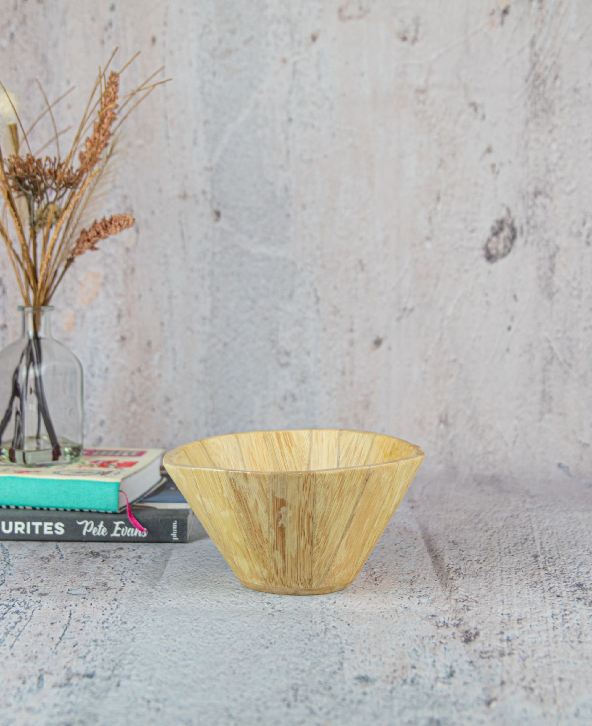 Handcrafted Palm Wood Bowls from Southern Morocco - Handmade Wood Bowl - Wooden bowls Decorative - Wood Bowl Gift