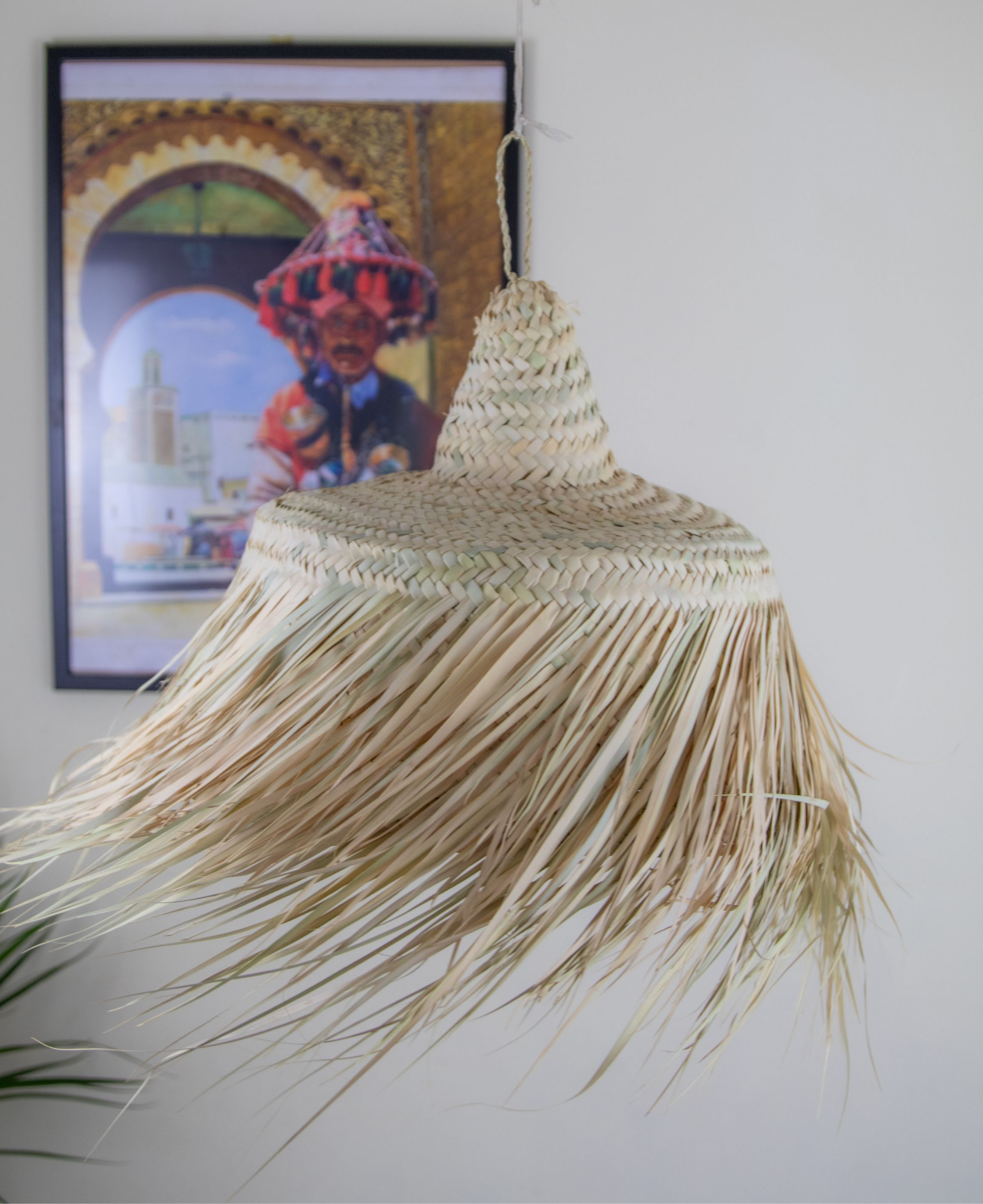 Moroccan Pendant Light with Natural Fiber Fringes - Stylish Suspension Hat Lampshade