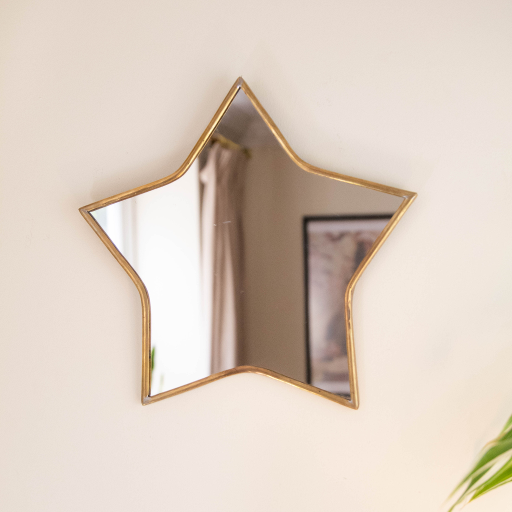 Chic Moroccan Handcrafted Brass Mirror: Star