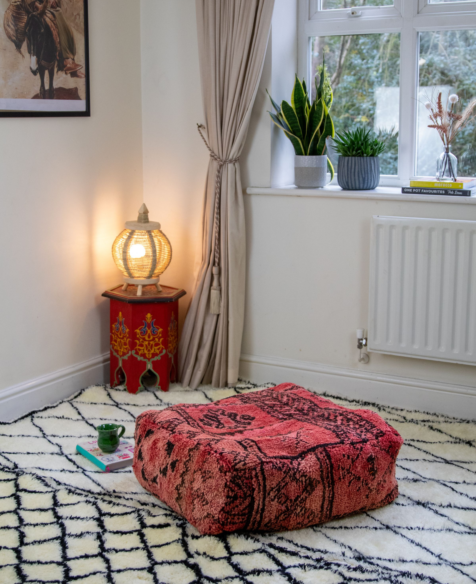 Handmade Moroccan Floor Cushions, Ottomans, and Poufs for Unique Home Décor (Itran)