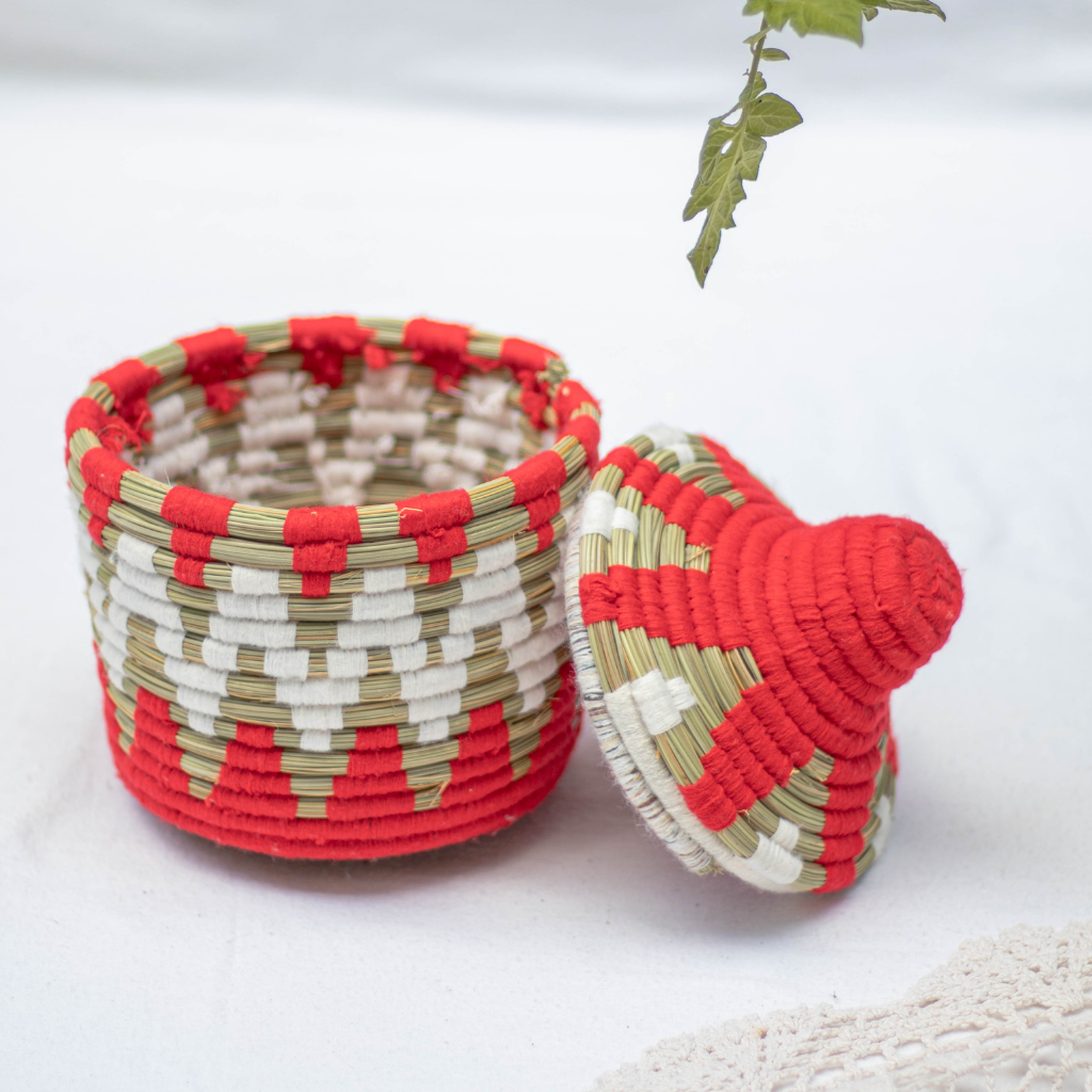 Hand-Woven Moroccan Wool Pot - 024