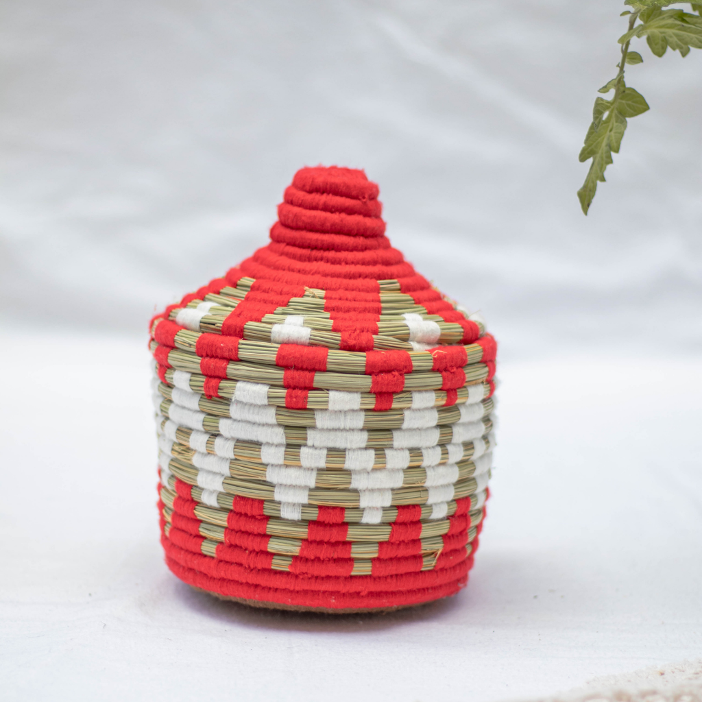 Hand-Woven Moroccan Wool Pot - 024