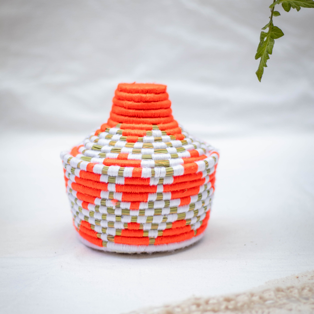 Hand-Woven Moroccan Wool Pot - 025