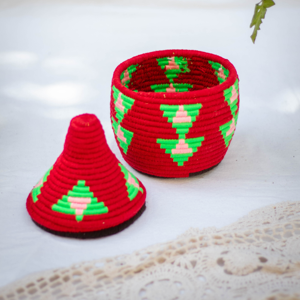 Hand-Woven Moroccan Wool Pot - 028