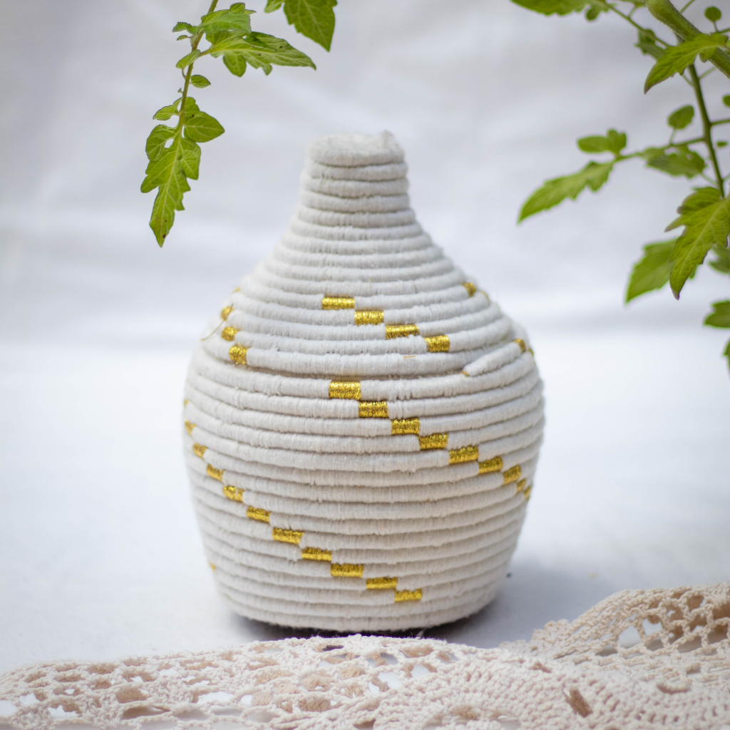 Hand-Woven Moroccan Wool Pot - 029